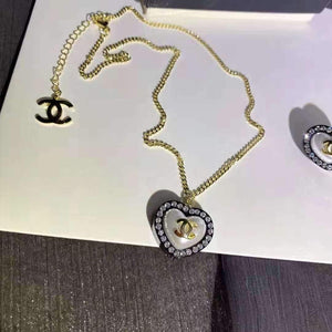 Summer Fashion Love Pendant Diamond Necklace Earring Set