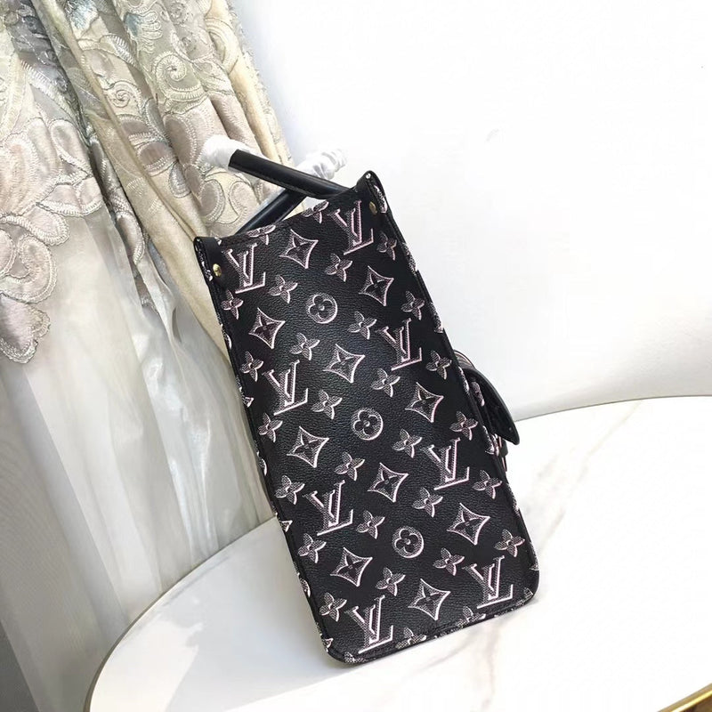 2022 New LV Oversized Tote--7