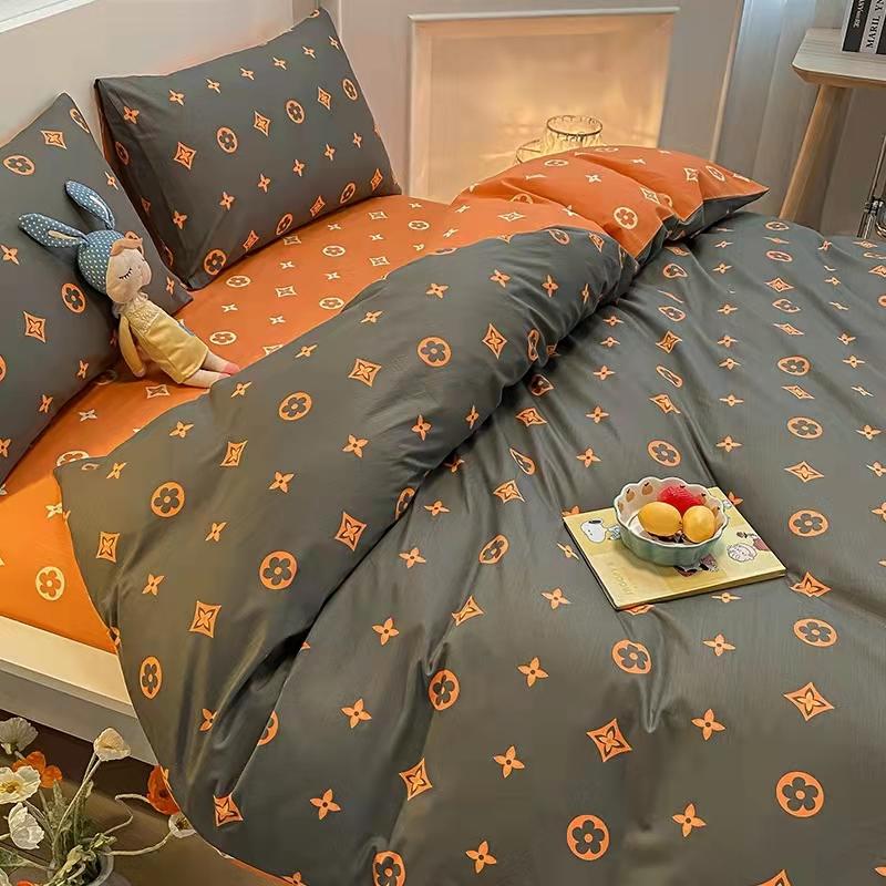 Luxury Quilt Cover Four-Piece Set With Bed Sheet Pillowcase