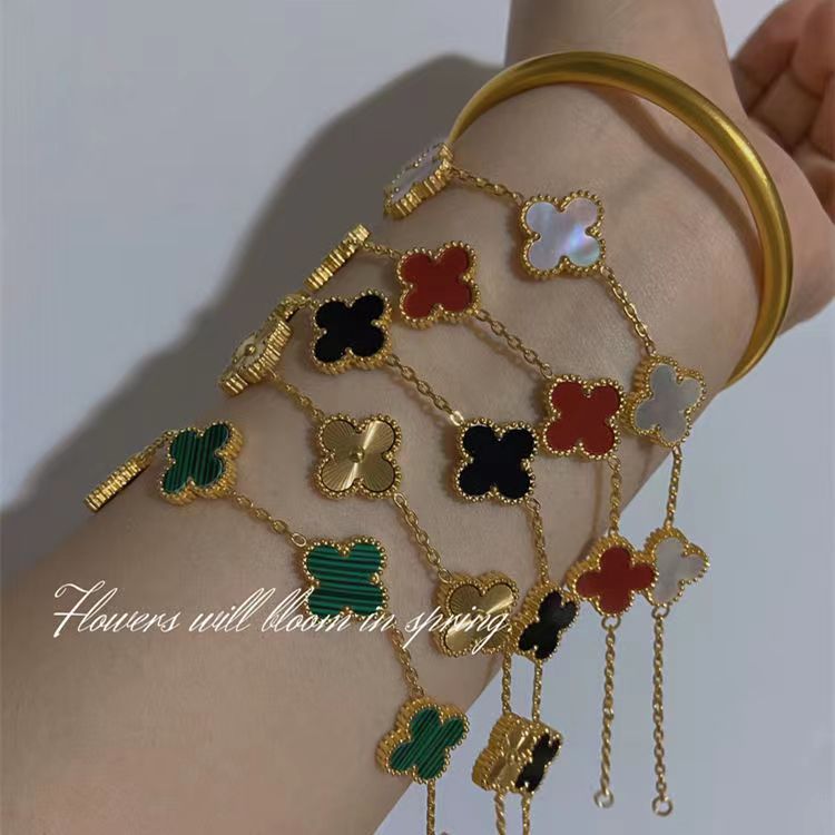 2023 New Flower Decorative Bracelet