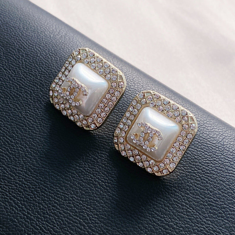 Fashion Pearl Diamond Square Stud Earrings
