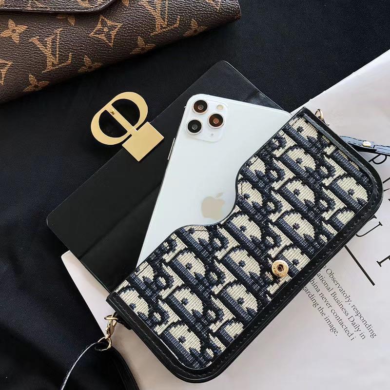 Inclined Span Type Universal Phone Case