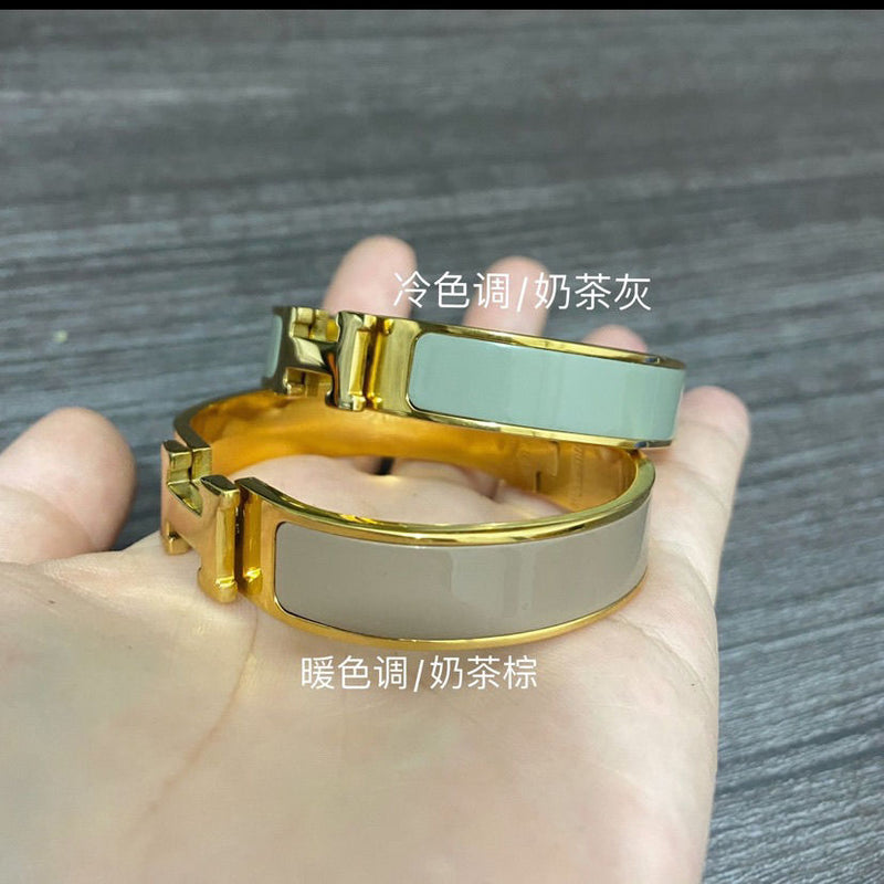 Xiaoxiang Feng Rhinestone Chain Bracelet