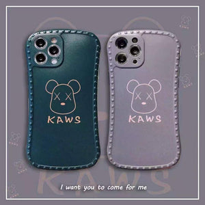 Cute bear waist design phone case