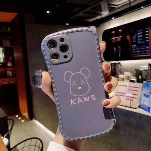 Cute bear waist design phone case