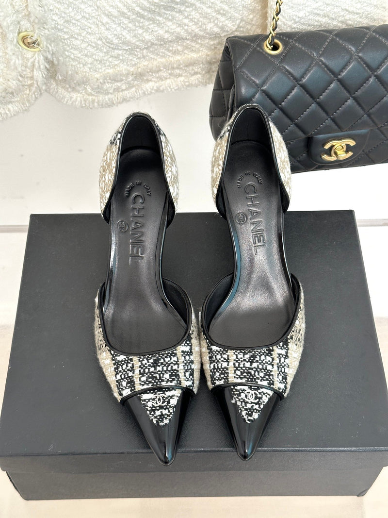 2023 CC Retro hollow pointed toe high heels-S26