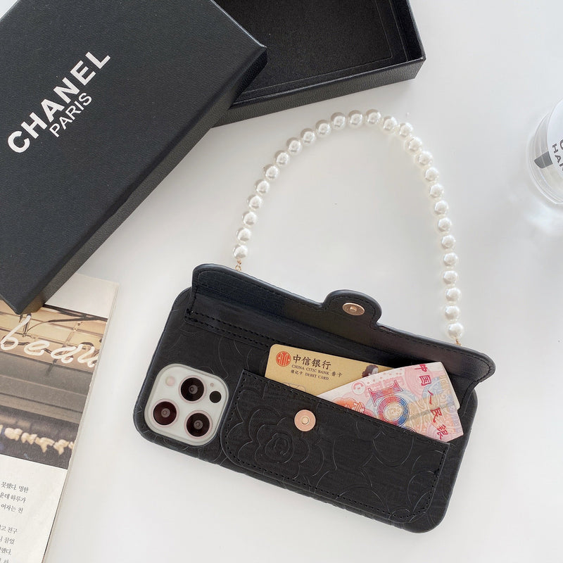 Camellia pearl chain card holder phone case