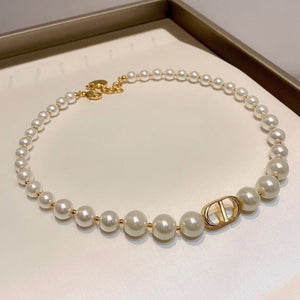 Light Luxury 2023 New Pearl Necklace Women's Bracelet Earrings