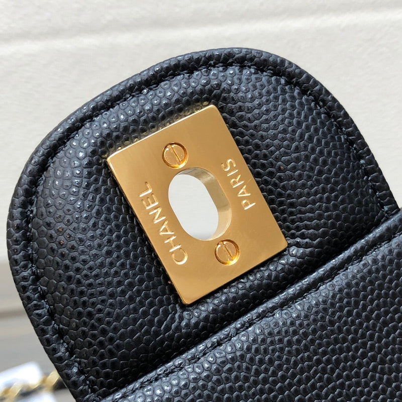 Chanel caviar 20 cm