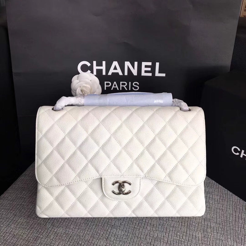 Chanel caviar white 30cm